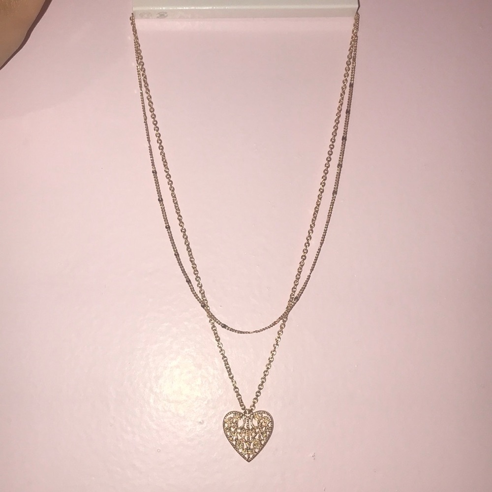 🧸FINAL SALE $5 Heart necklace 🧸